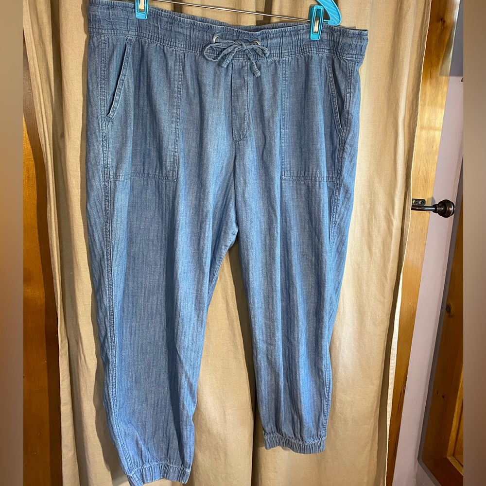 Gap Ribbed Utility Jogger - Picture 3 of 12